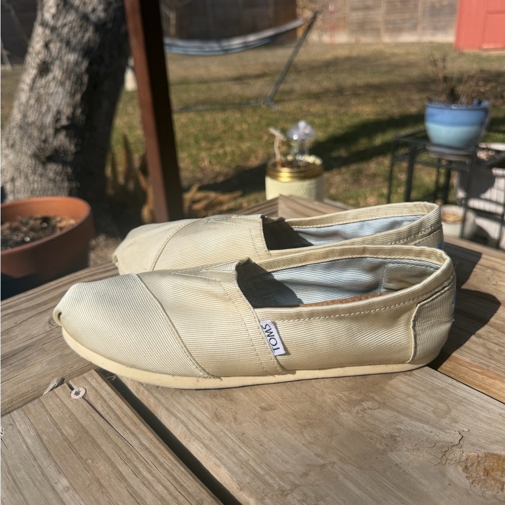Toms classics Natural Canvas Slip-Ons